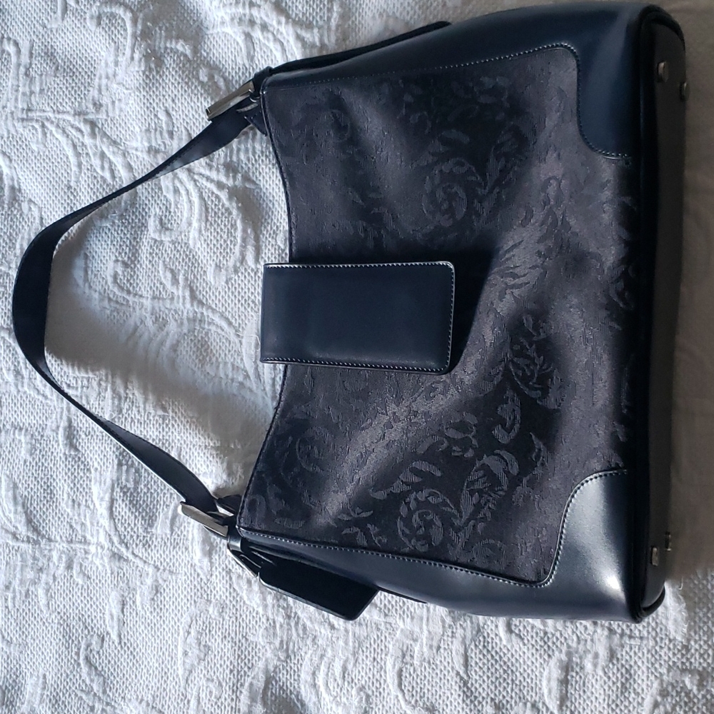 NWOT - dark blue patterned purse with imitation leather trim